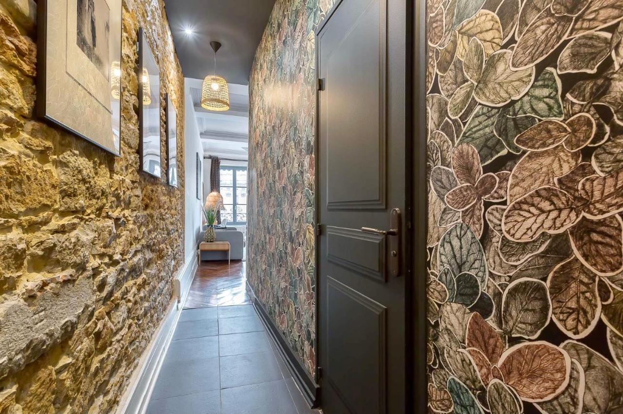 Host - De Luxe Aux Terreaux & Jacuzzi Appartement Lyon